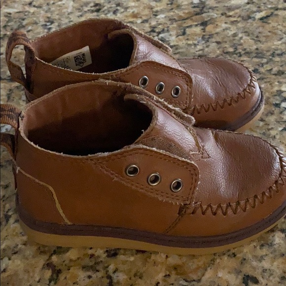Toms sz 9 brown short boot shoe - Picture 2 of 2